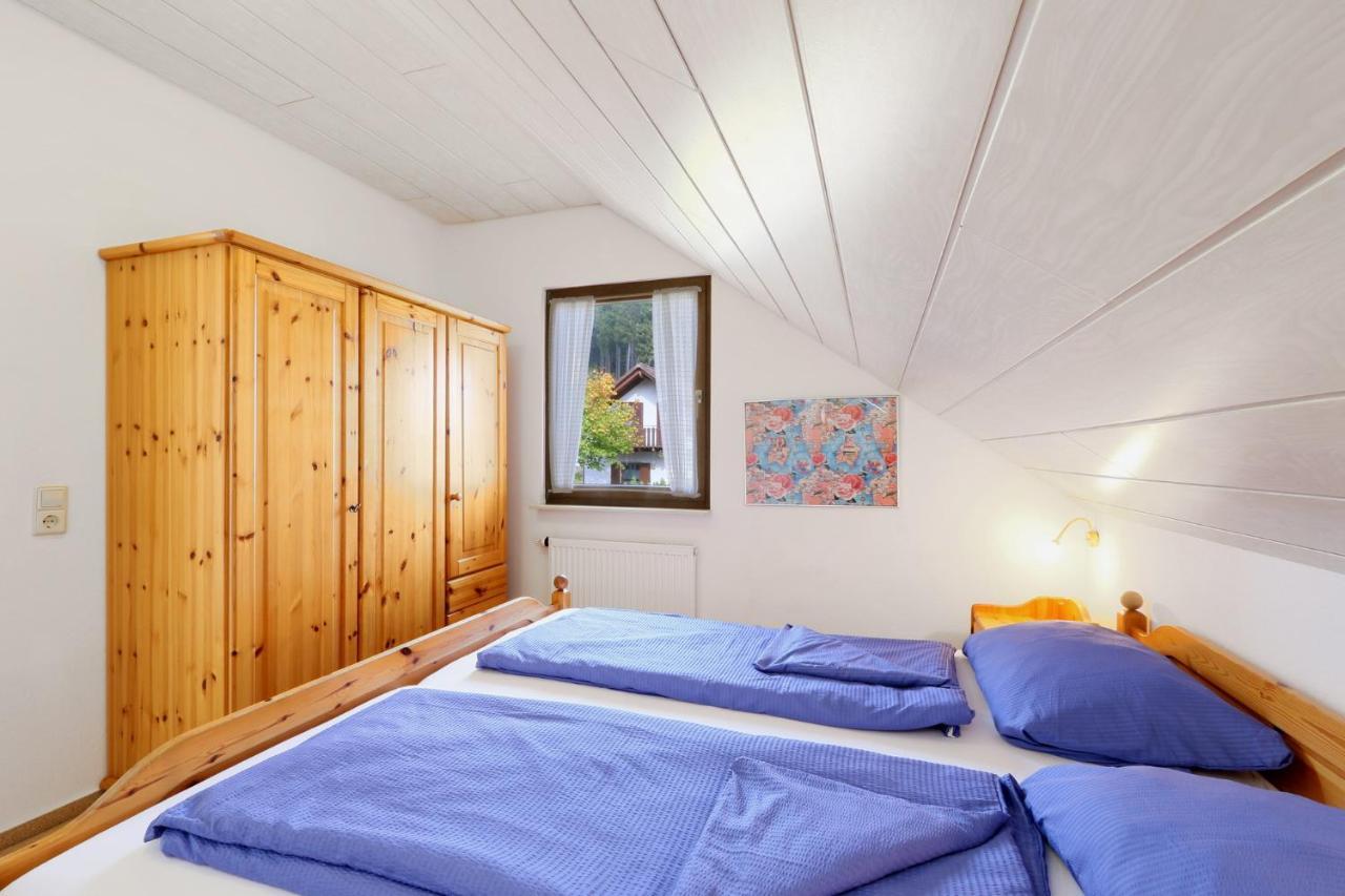 Seepark Kirchheim Ferienhaus Bei Vera Mit Sauna Buitenkant foto